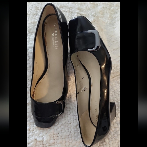 COMFORTABLE SHOE - Picture 6 of 8